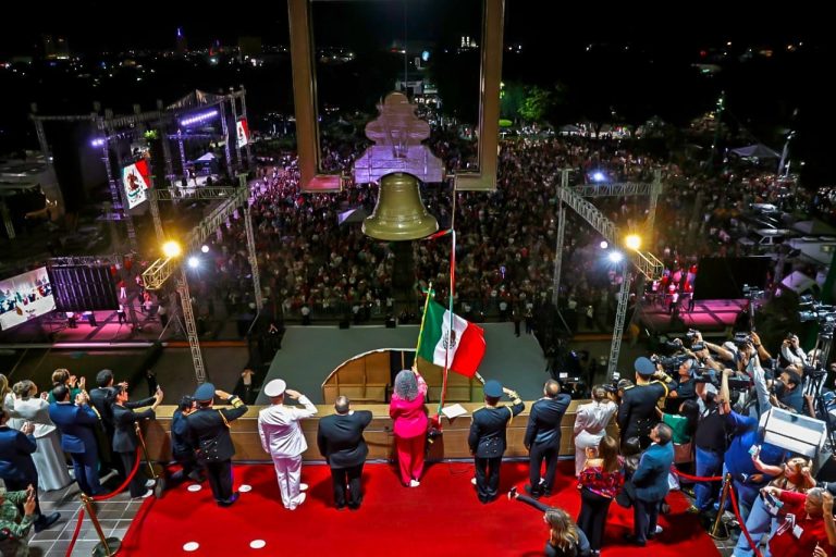 Presume Gobierno regreso de 20 mil asistentes a Palacio en Grito