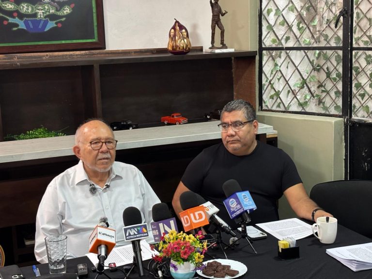 Sugiere ‘El Químico’ cambios en gabinete estatal