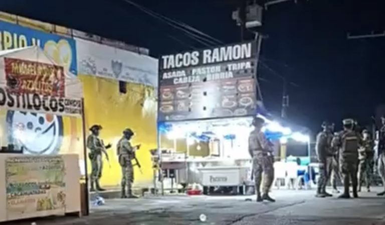 Llegan al negocio y disparan contra el dueño