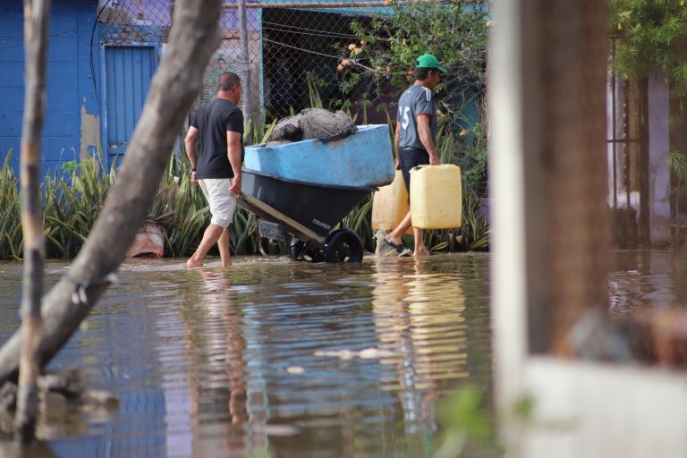 Sufre Las Aguamitas a una semana de las mareas