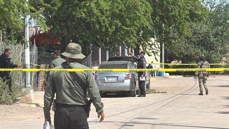 Ejecutan a 3, entre ellos a una mujer