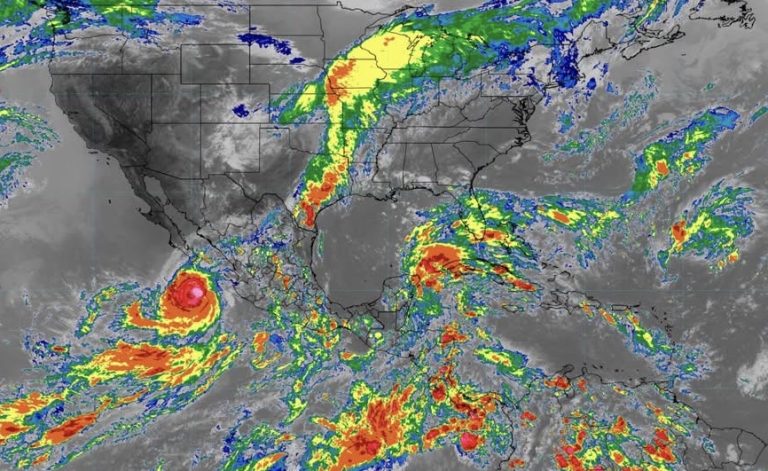 Rachel se intensificó a huracán categoría 3