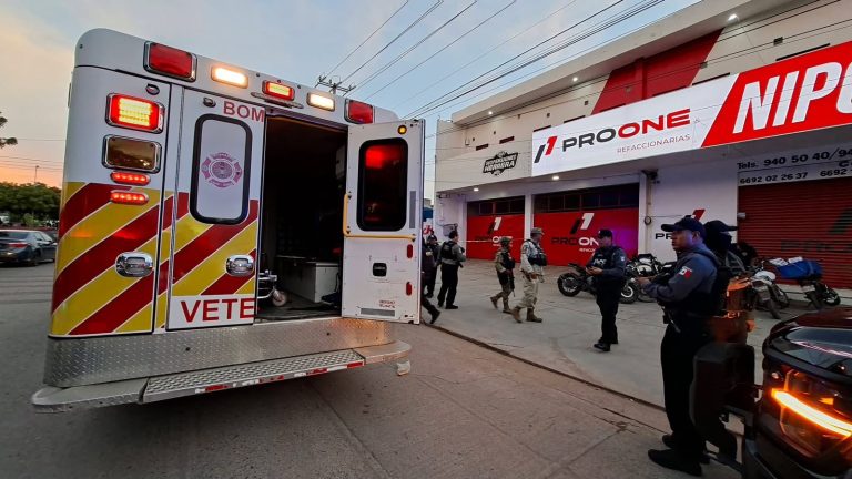 Llegan a ferretería y matan a joven en la Jaripillo
