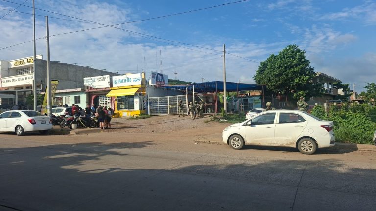 Dos muertos y tres heridos, el saldo tras ataque en autolavado